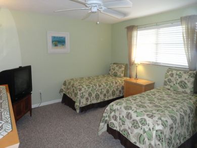 NORTH END ANNA MARIA  3 BEDROOM CONDO